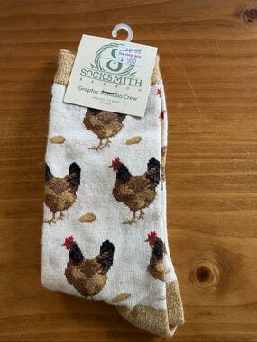 Socksmith Men’s Bamboo Crew Socks - Chicken Print (Cream)